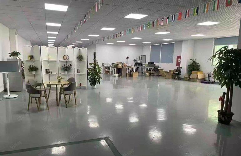 大岭山精装修小面积厂房出租带豪华装修办公室出租低价仓库出租