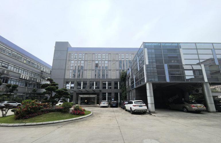 东城原房东花园式厂房2400平 带豪华装修办公楼 实际面积