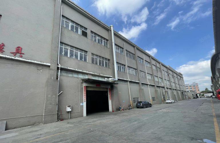 大岭山工业园区标准一楼厂房1000平，高度6米有精装修办公室
