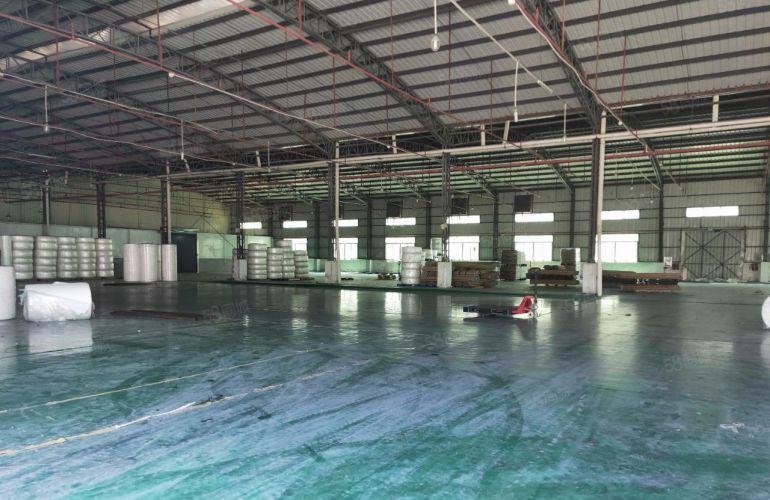单一层钢架结构厂房独院，可分租，空地大，形象好，适合各行业

