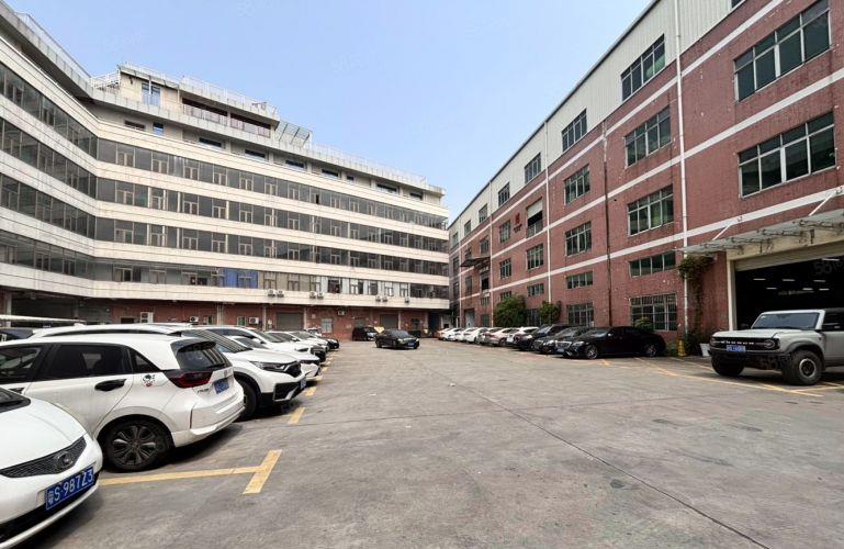 厚街涌口原房东厂房出租一楼6米高450方，实际面积
