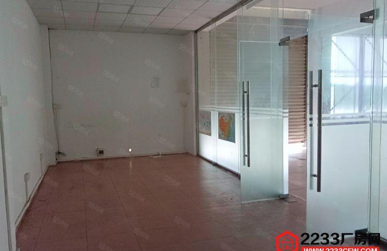 温塘工业区一楼550平方，有现成办公室，水电齐全，是工业用地