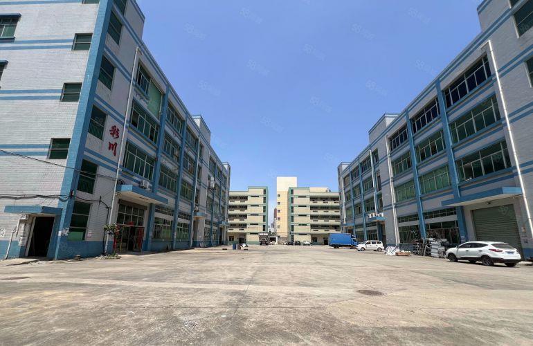 石排带装修一二楼各2000平厂房仓库出租，现成办公室水电齐全
