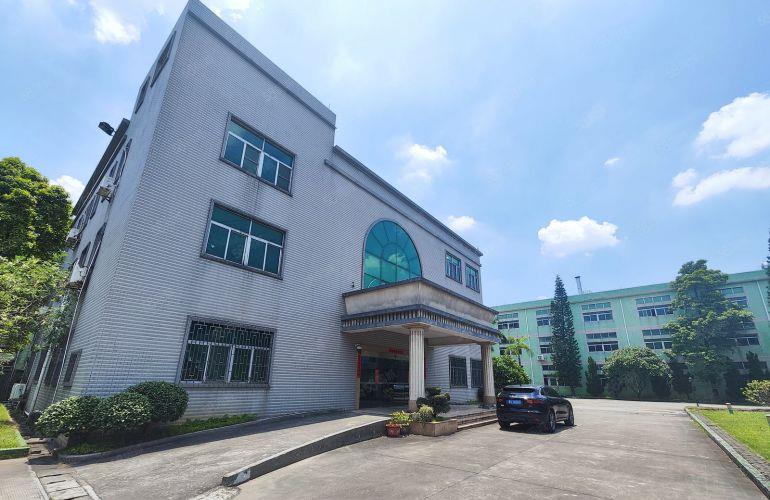豪华装修低价甩租 东城市区原房东厂房二楼2600平 拎包入住