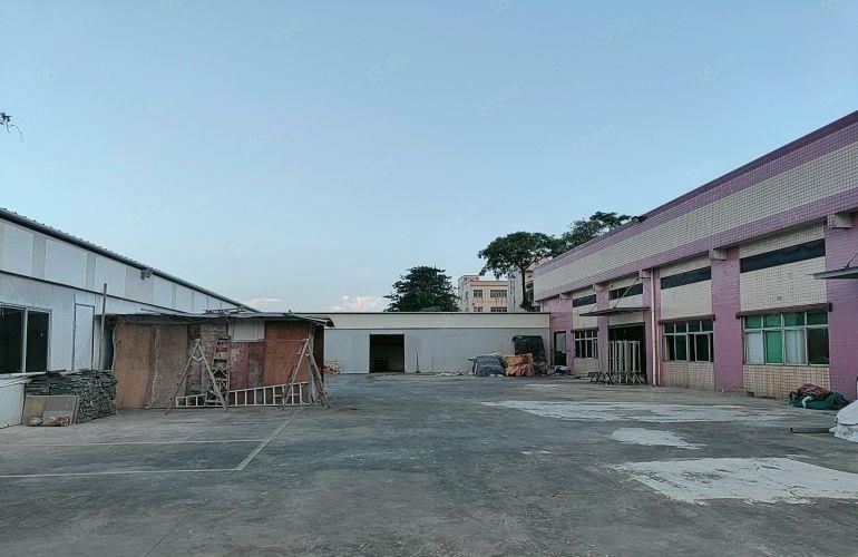 虎门靠长安新出单一层独院2600平，空地3000平，滴水7米
