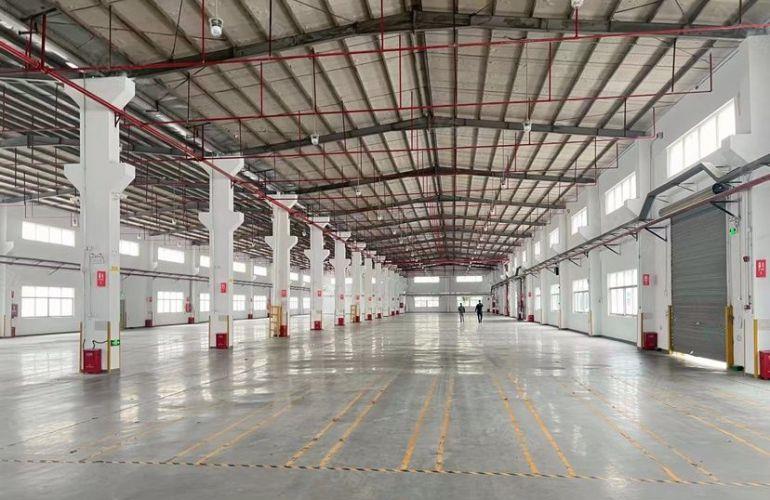 厚街镇小独院，单一层3000平，价格15元，高度7米，形象好

