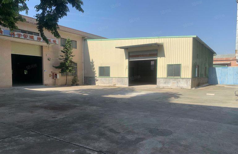 独门独院单一层3800 办公室600 宿舍600 好进大车