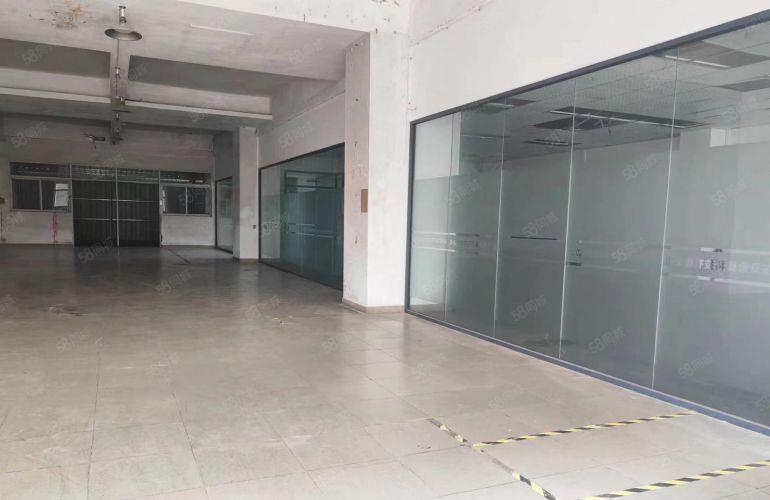 厂房出租园区现象好，空地超大，交通便利。
