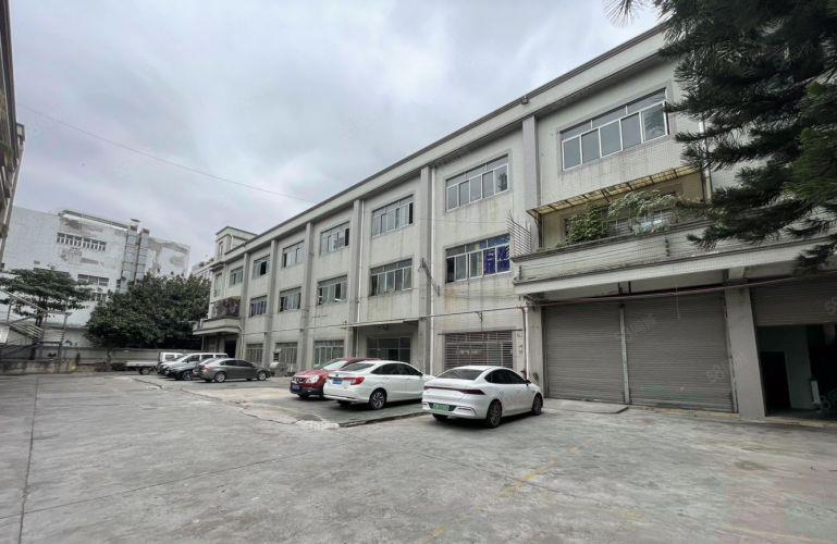 虎门怀德原房东厂房出租10元起，二楼800加1100平特价租