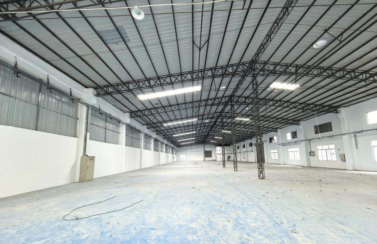 大朗单一层厂房仓库出租3000平米滴水8米适合做机械设备模具
