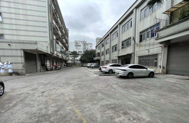 虎门怀德原房东厂房出租10元起，二楼800加1100平特价租