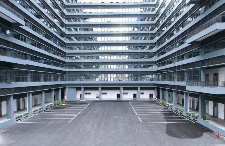 新厂房带装修）厚街楼上800方厂房仓库出租独院高端厂房