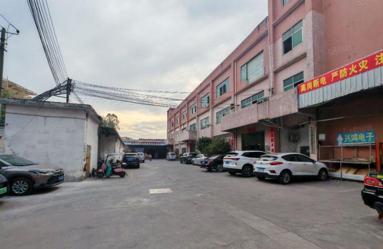 寮步香市公园附近楼上1000平方带装修厂房出租，可分租
