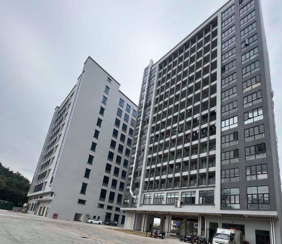 企石新出原房东 全新厂房出租 园区空地大 随时可看 仅租8块