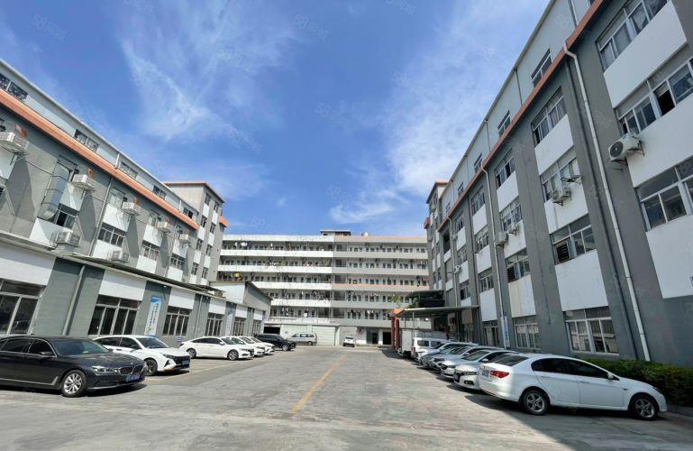 茶山卢边二楼标准厂房原房东12块招租 带4个办公室进出货方便
