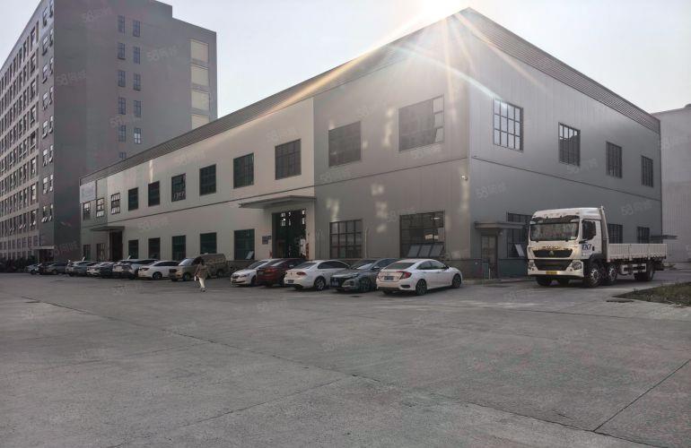 大岭山镇杨屋高速路口新出原房东独栋单一层2200平方厂房出租

